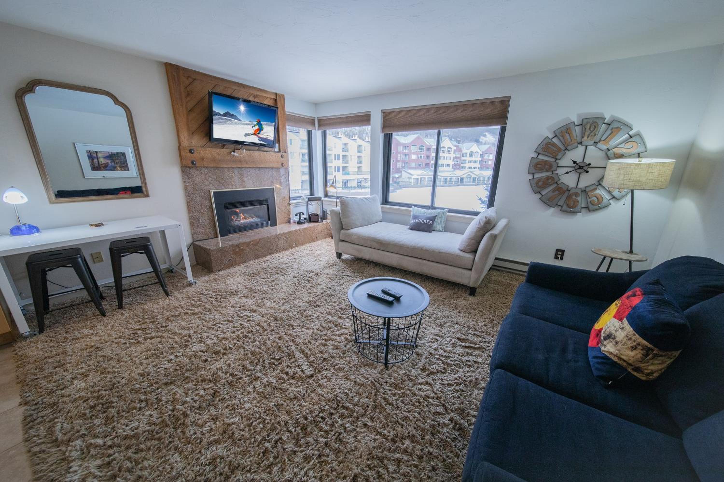 Summit County Vacations - Edgewater 1436 by SummitCove Lodging - Property Image 1