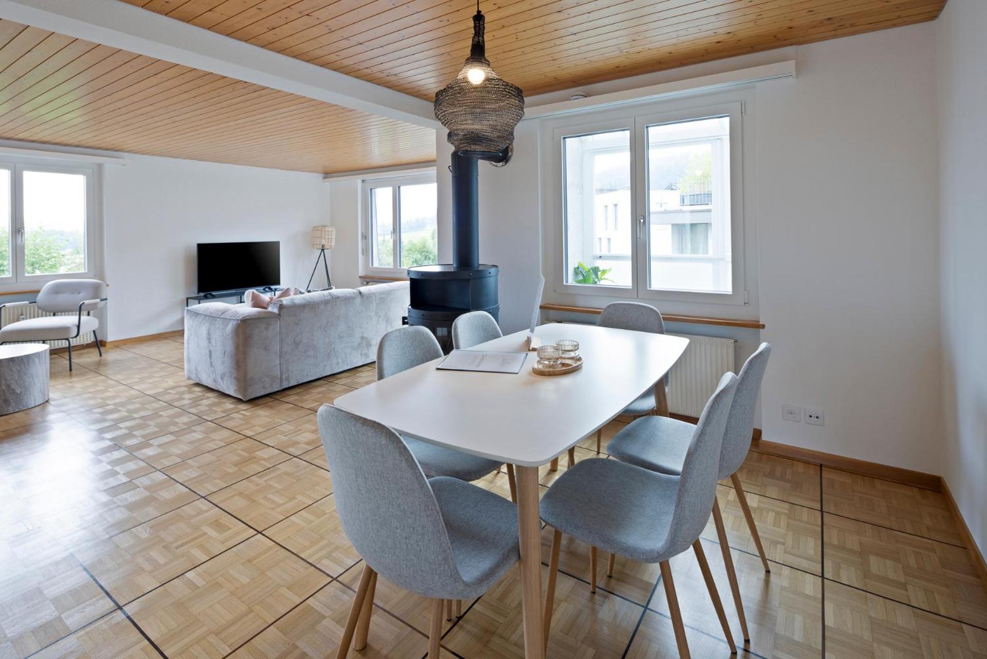 ARISER - Zug Rotkreuz Family and Friends Apartment
