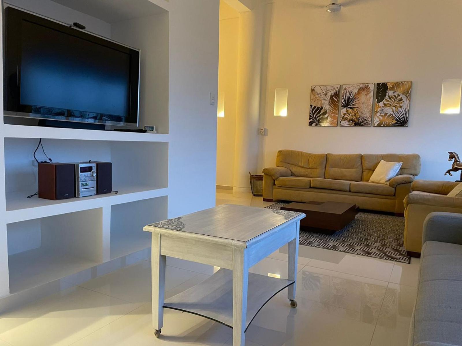 HERMOSOS APARTAMENTOS EN La CIUDAD VIEJA