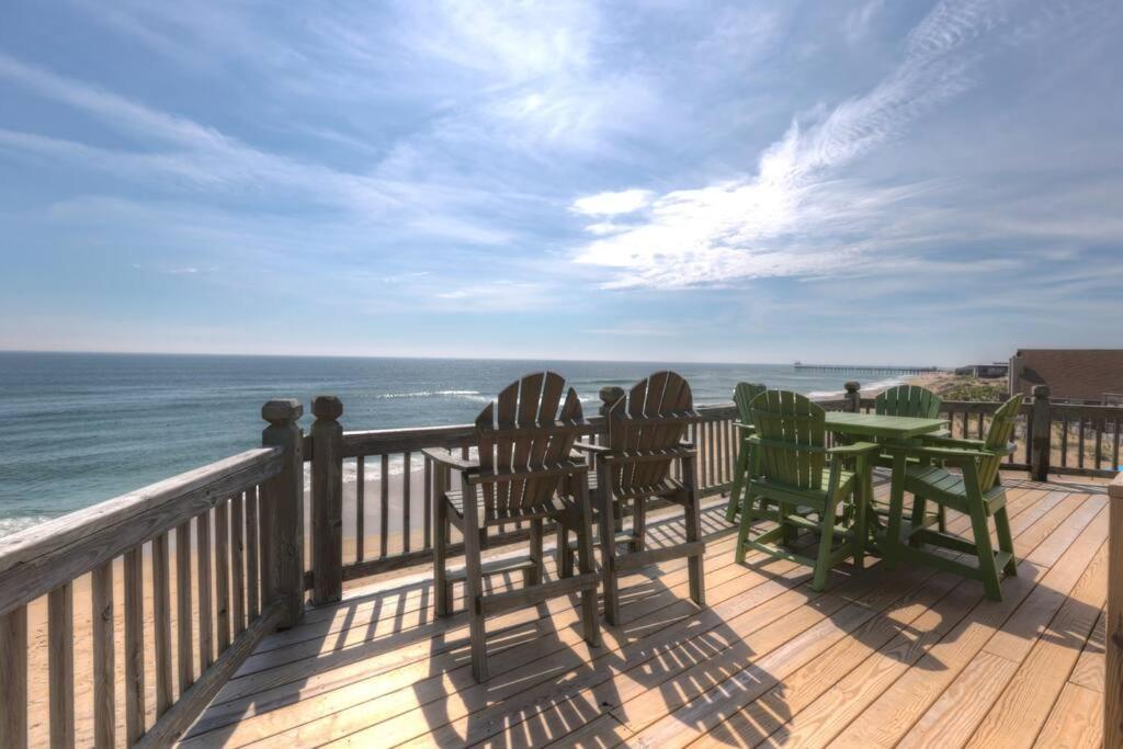 Ocean front Pompous Pelican 6 br 6 ba house view 4