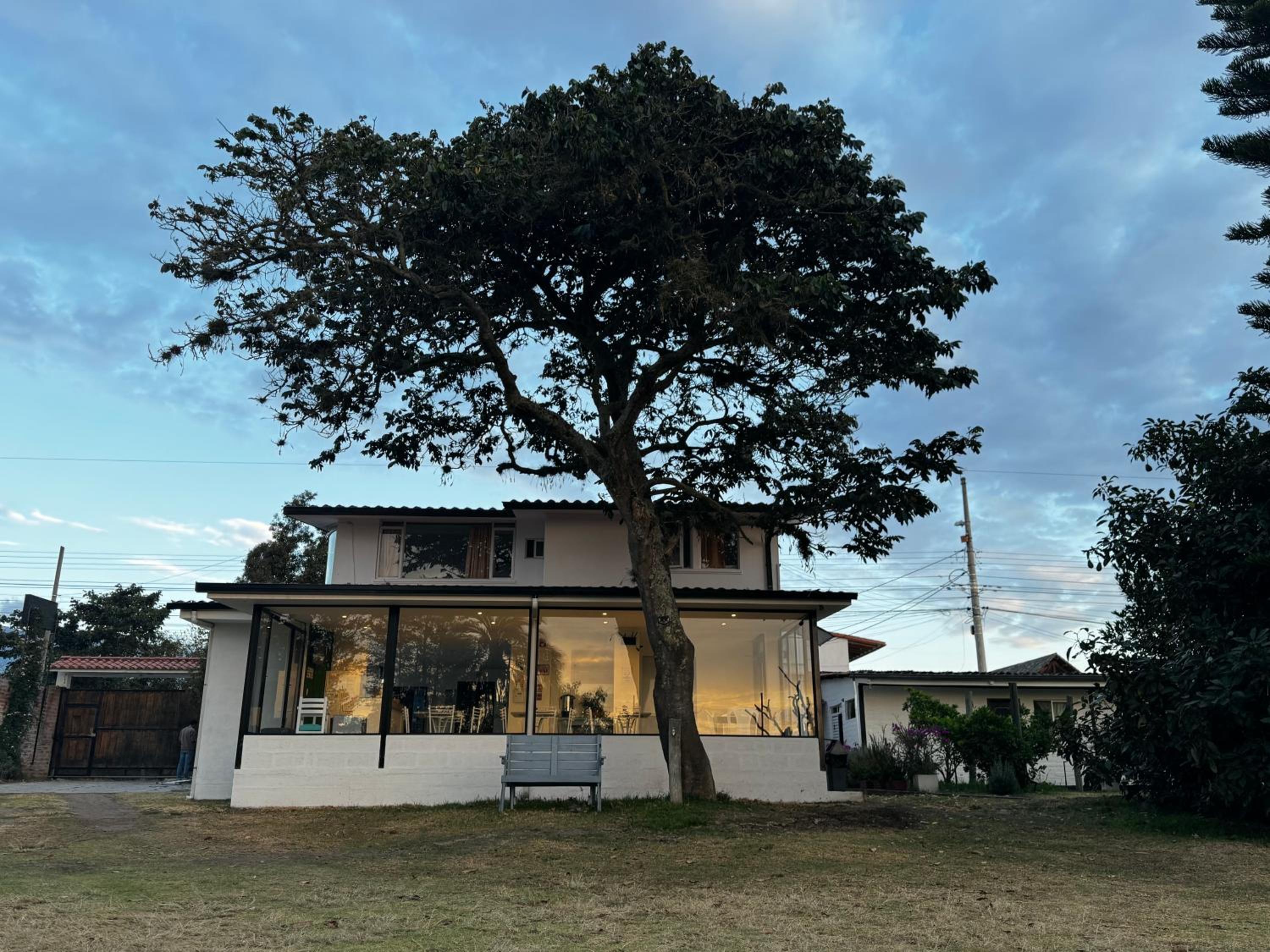 Springhills Quito Airport