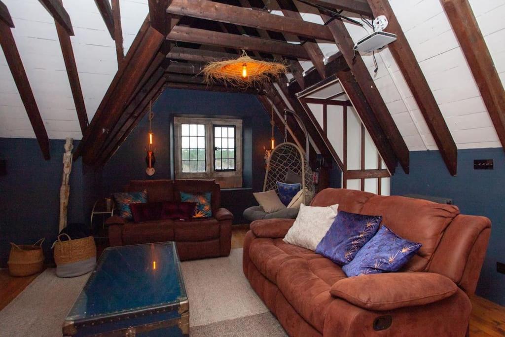 Stunning Southside Period House
