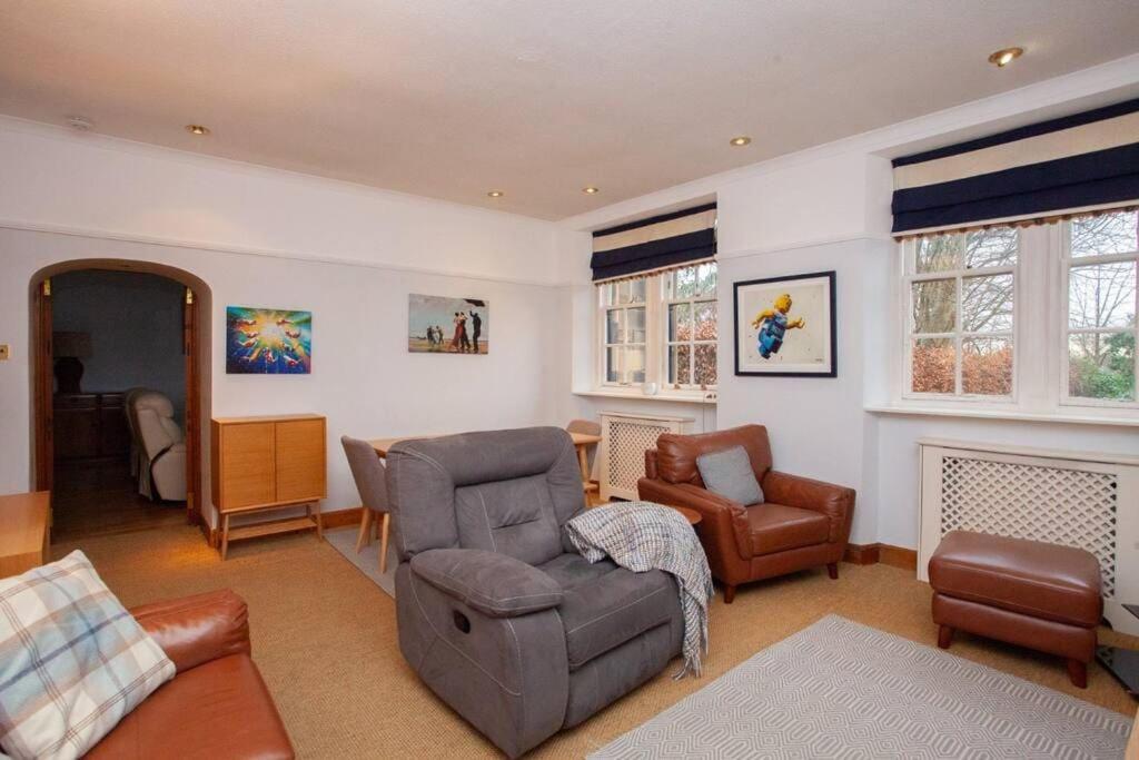 Stunning Southside Period House