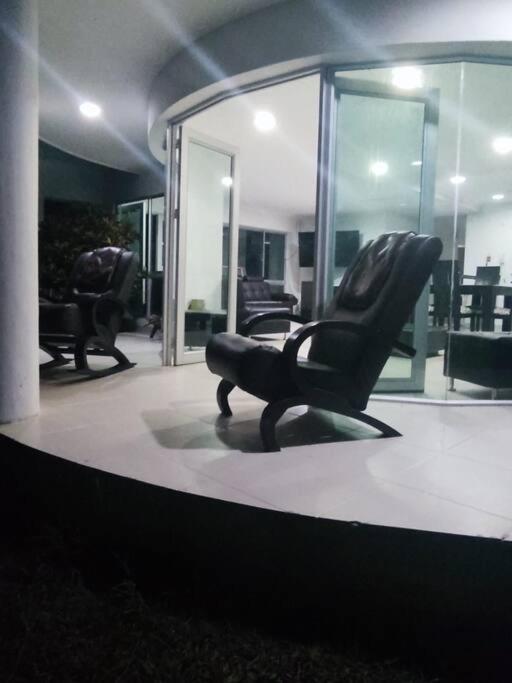 Acogedora Villa para compartir