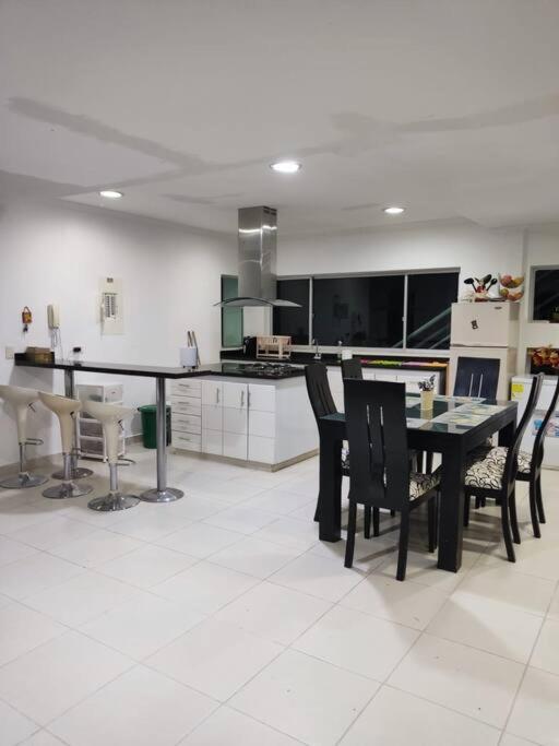 Acogedora Villa para compartir