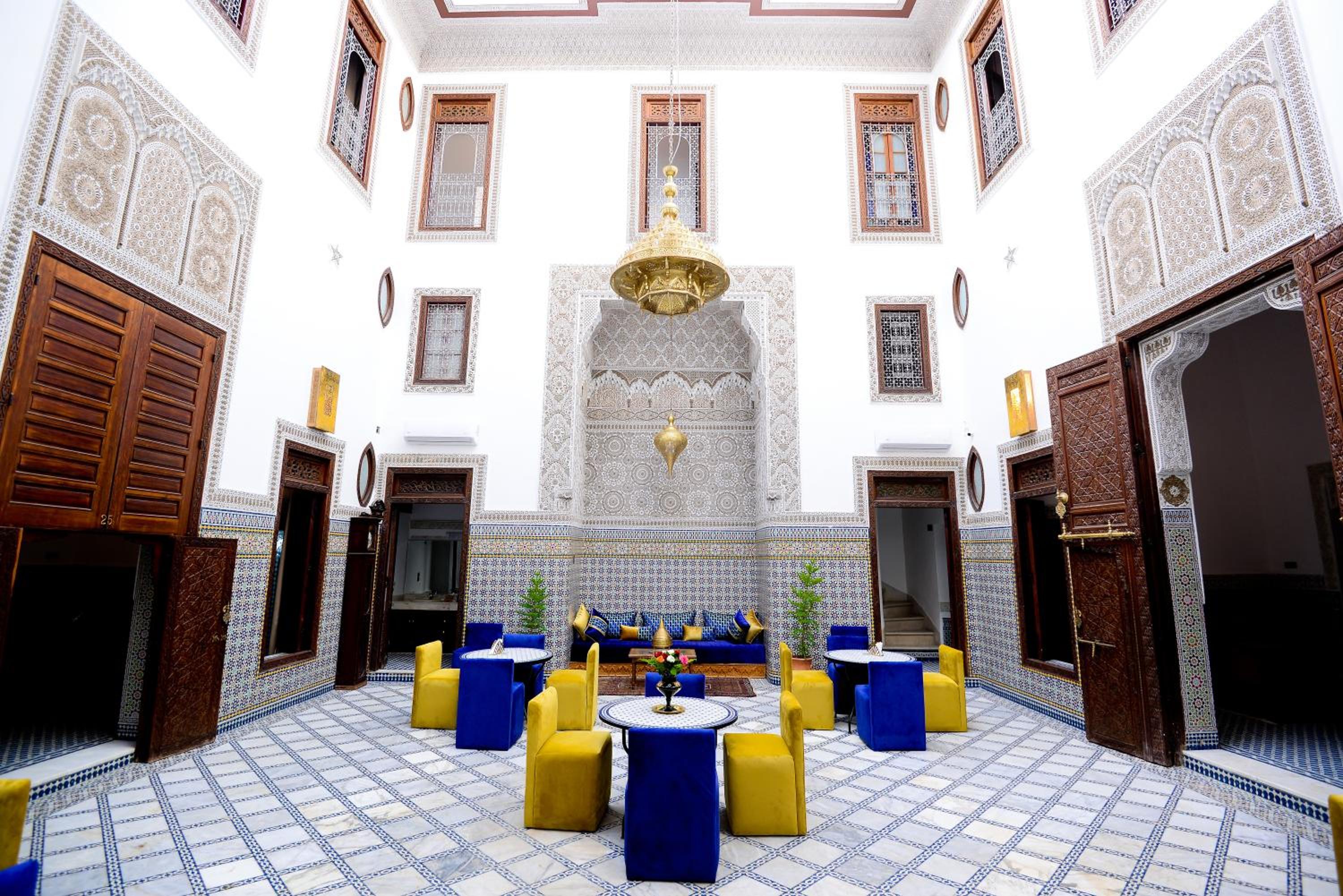 lounge