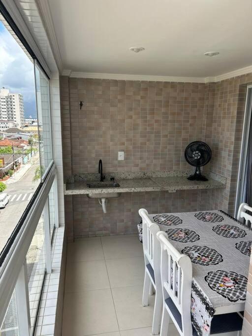 Praia Grande- Ocian Apartamento 100m da praia