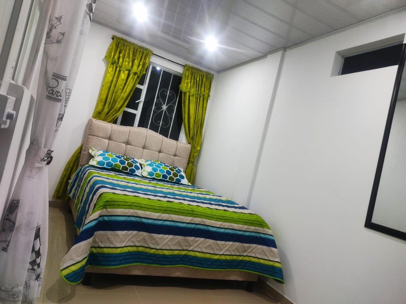 D habitación con baño privdo