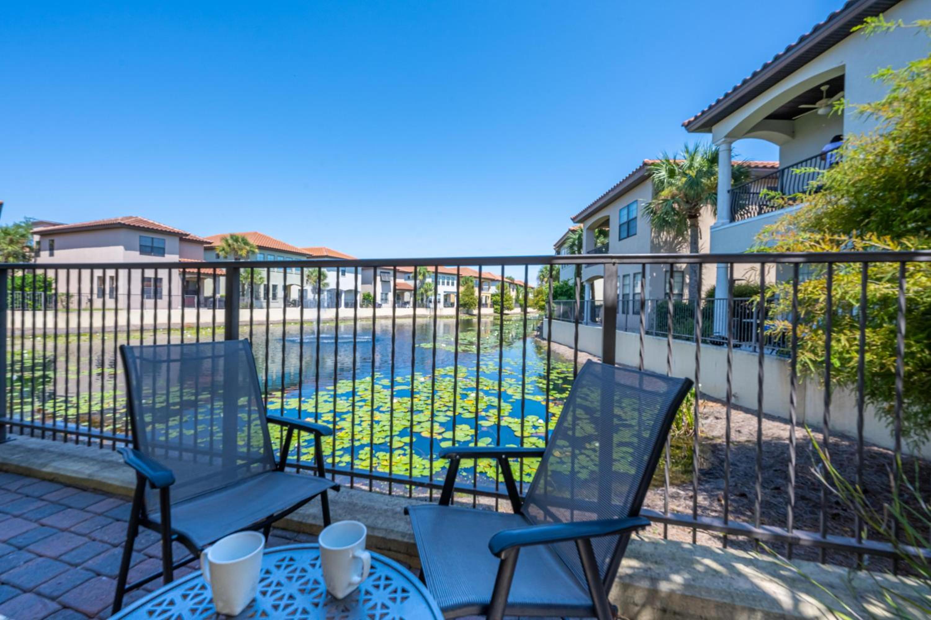 Villa Lago 1954 G view 4