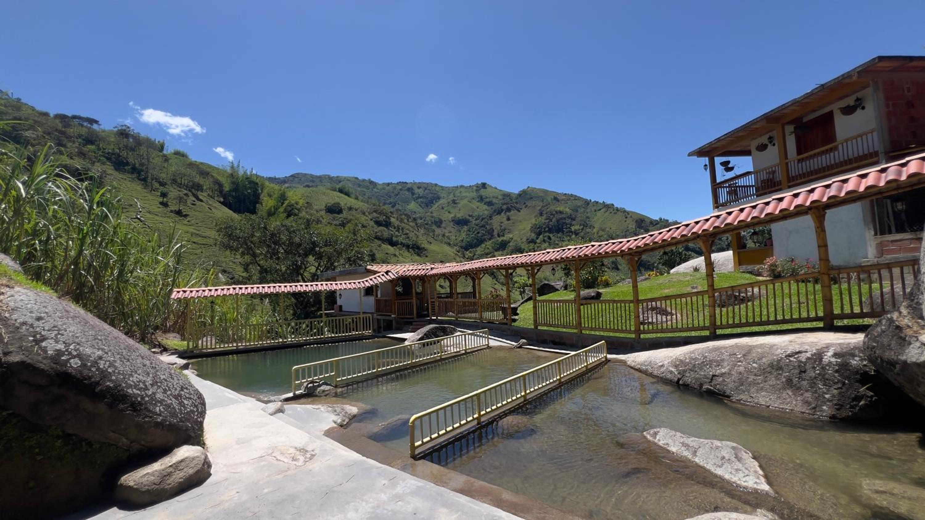 Paraiso Escondido