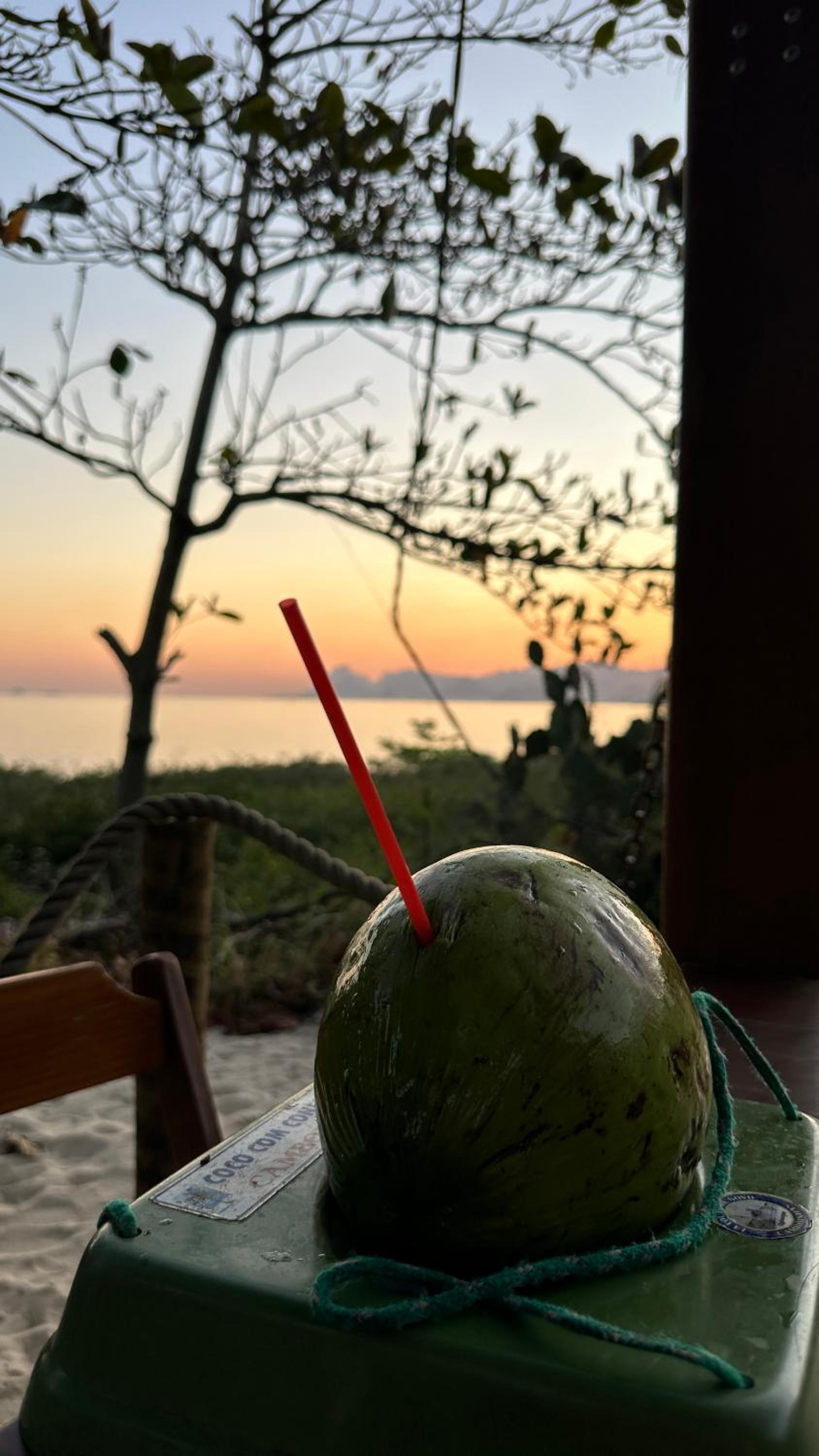 Camboinhas Loft Vista Mar, Pé na Areia, com Piscina e Churrasqueira