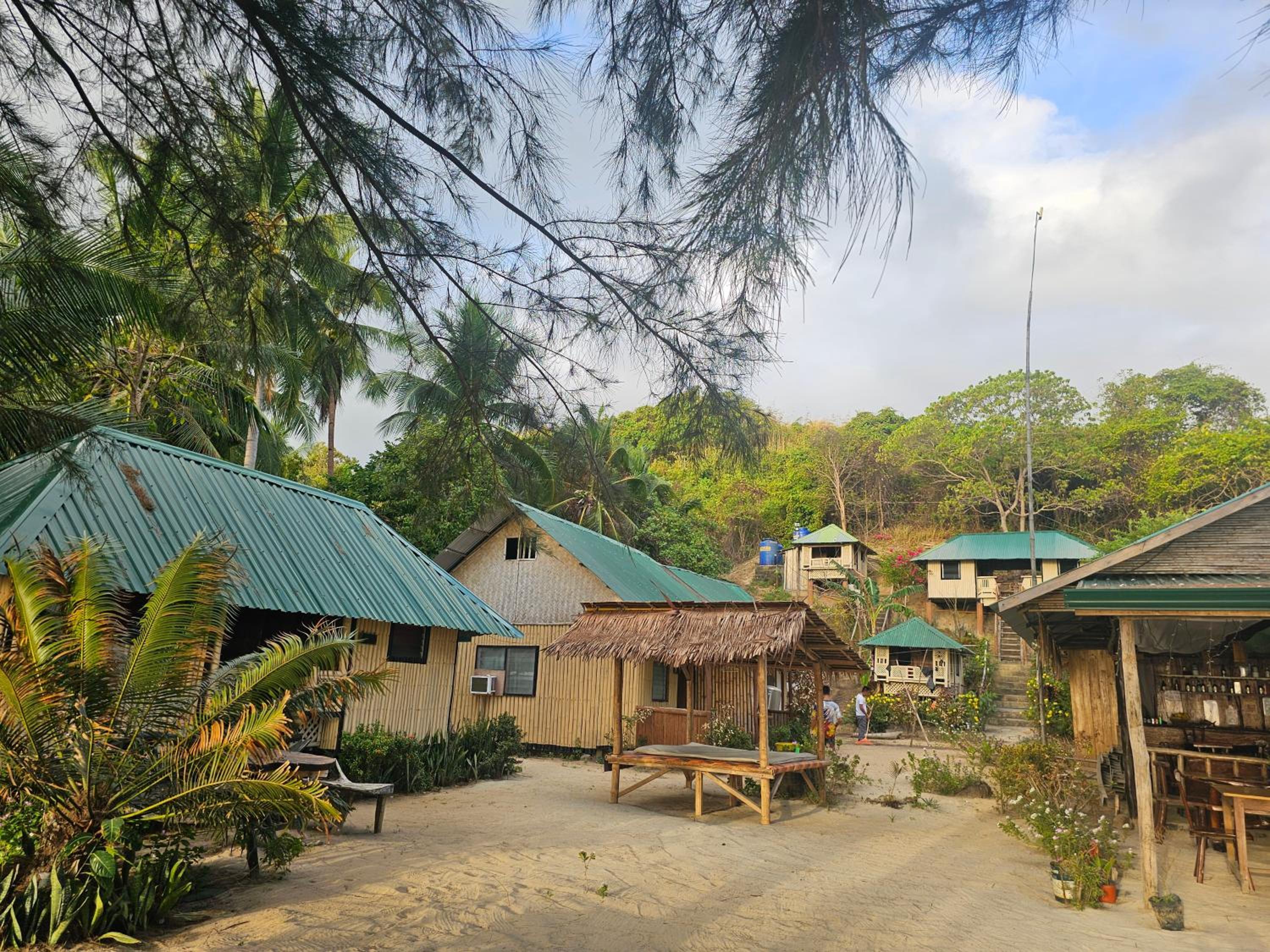 Floresitas Beach Resort