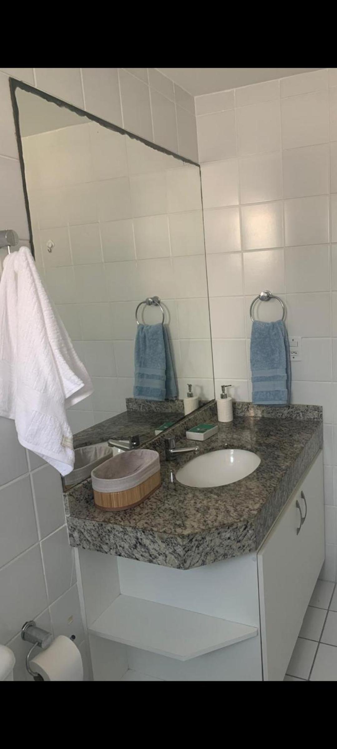 Dois quartos Barra piscina