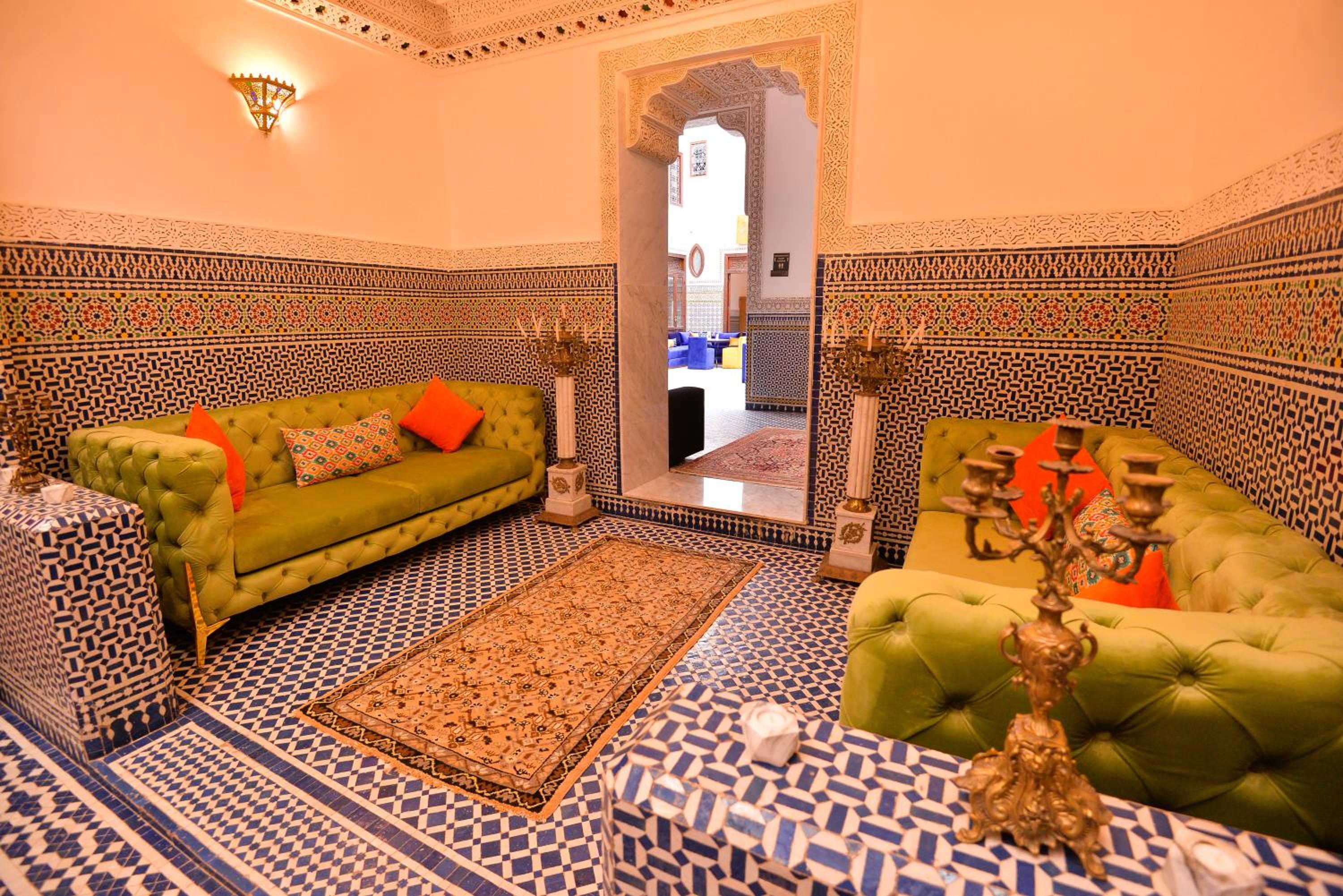 lounge
