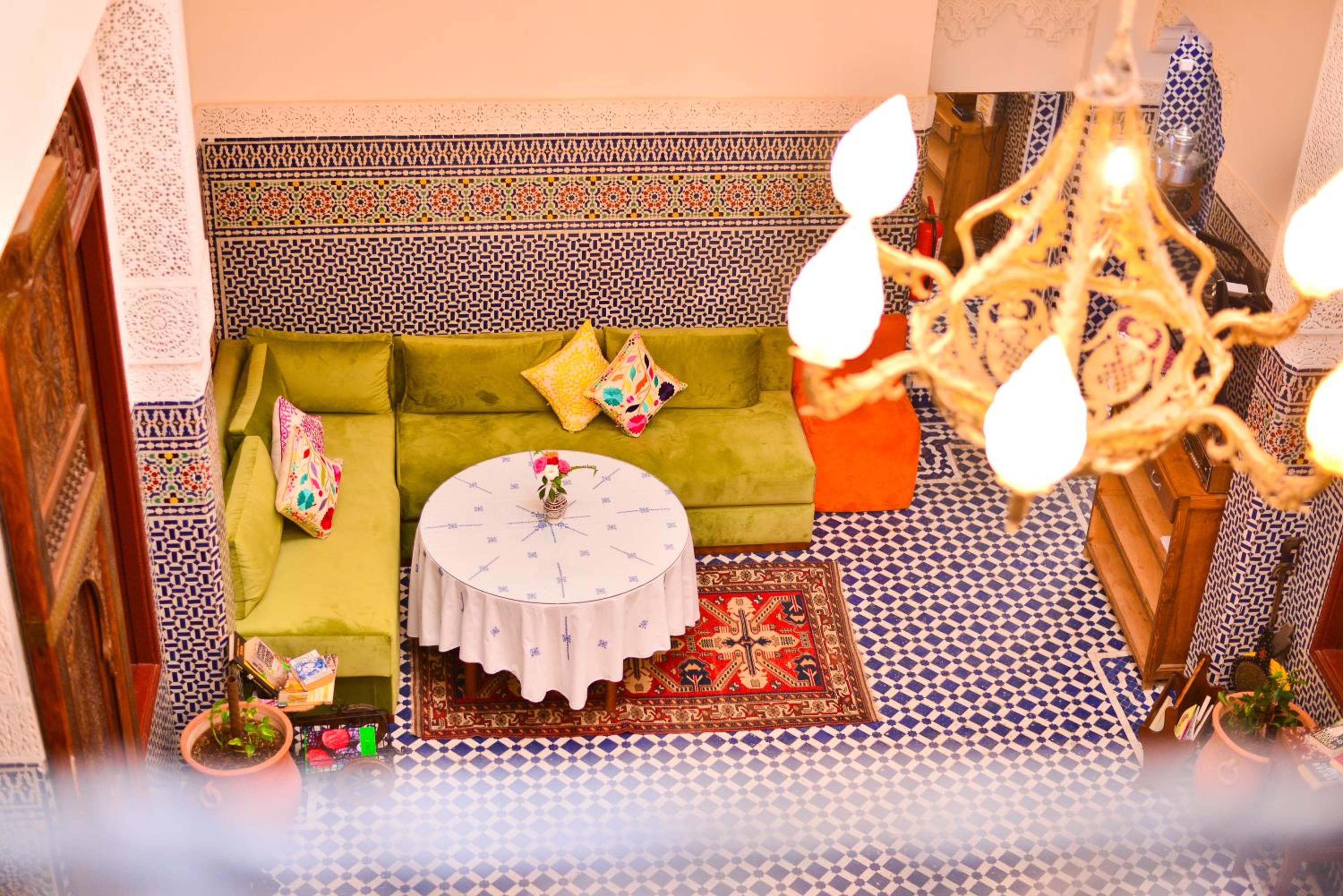 lounge