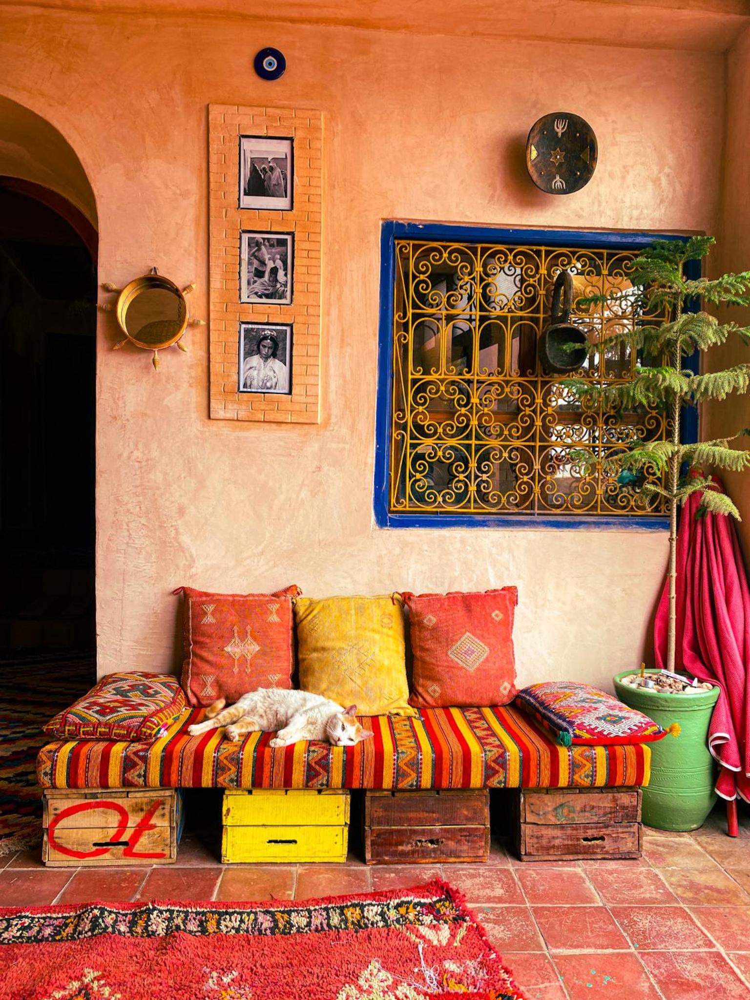 lounge