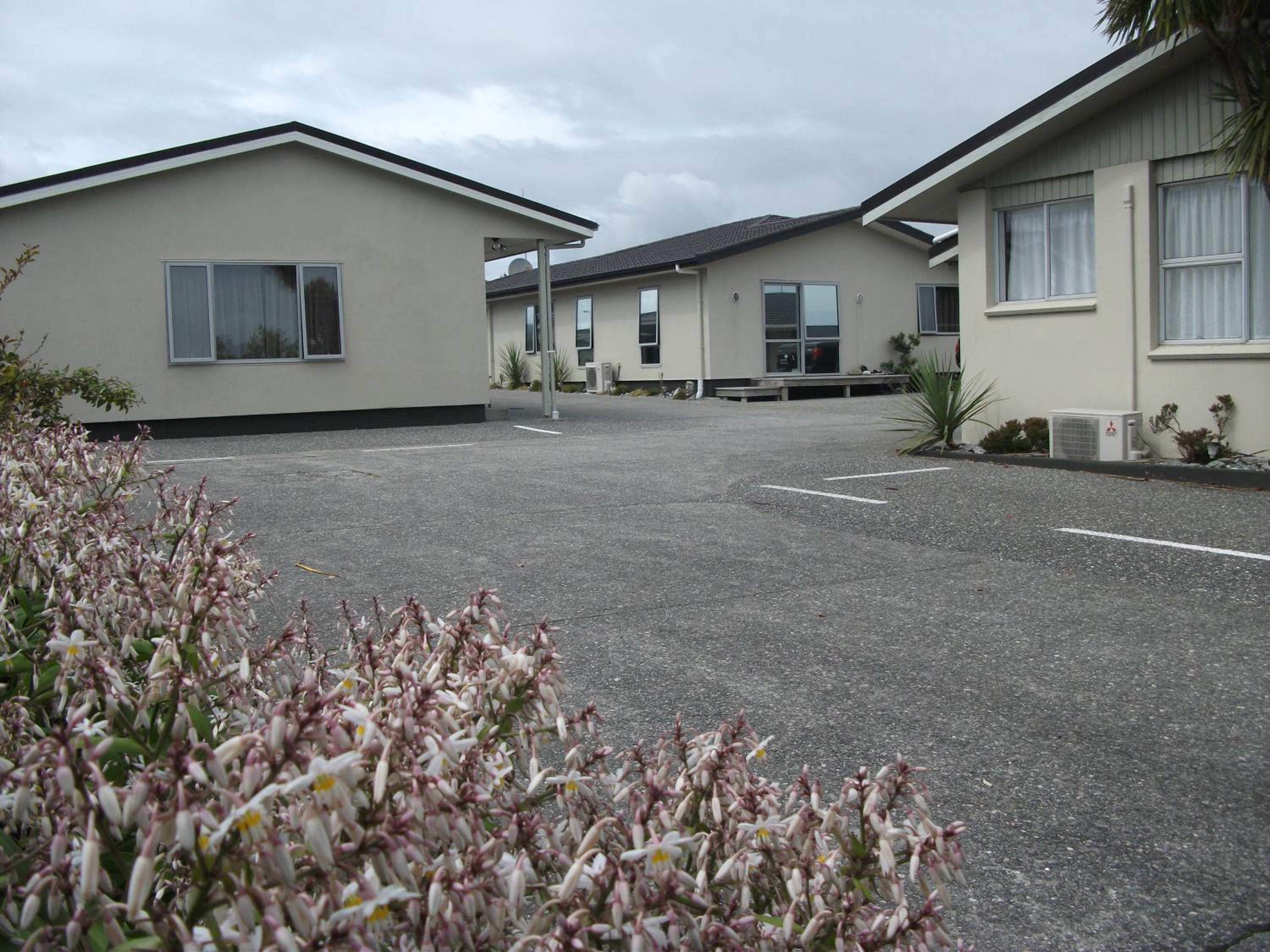Scenicland Motels