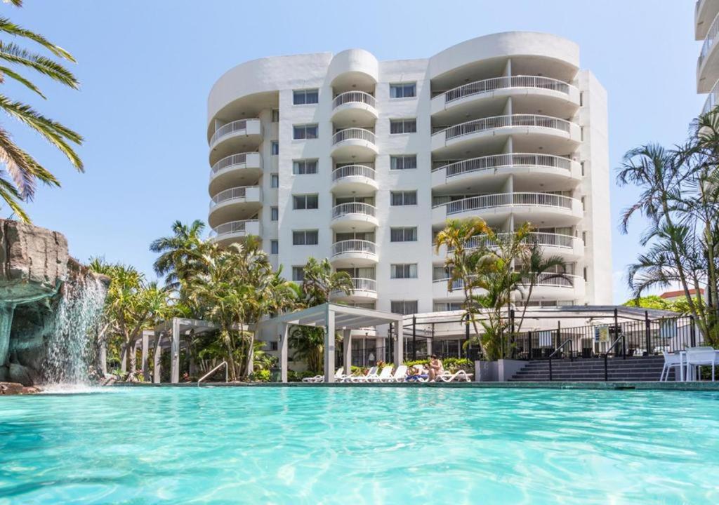 Surfers Paradise - Huge Family Apartment