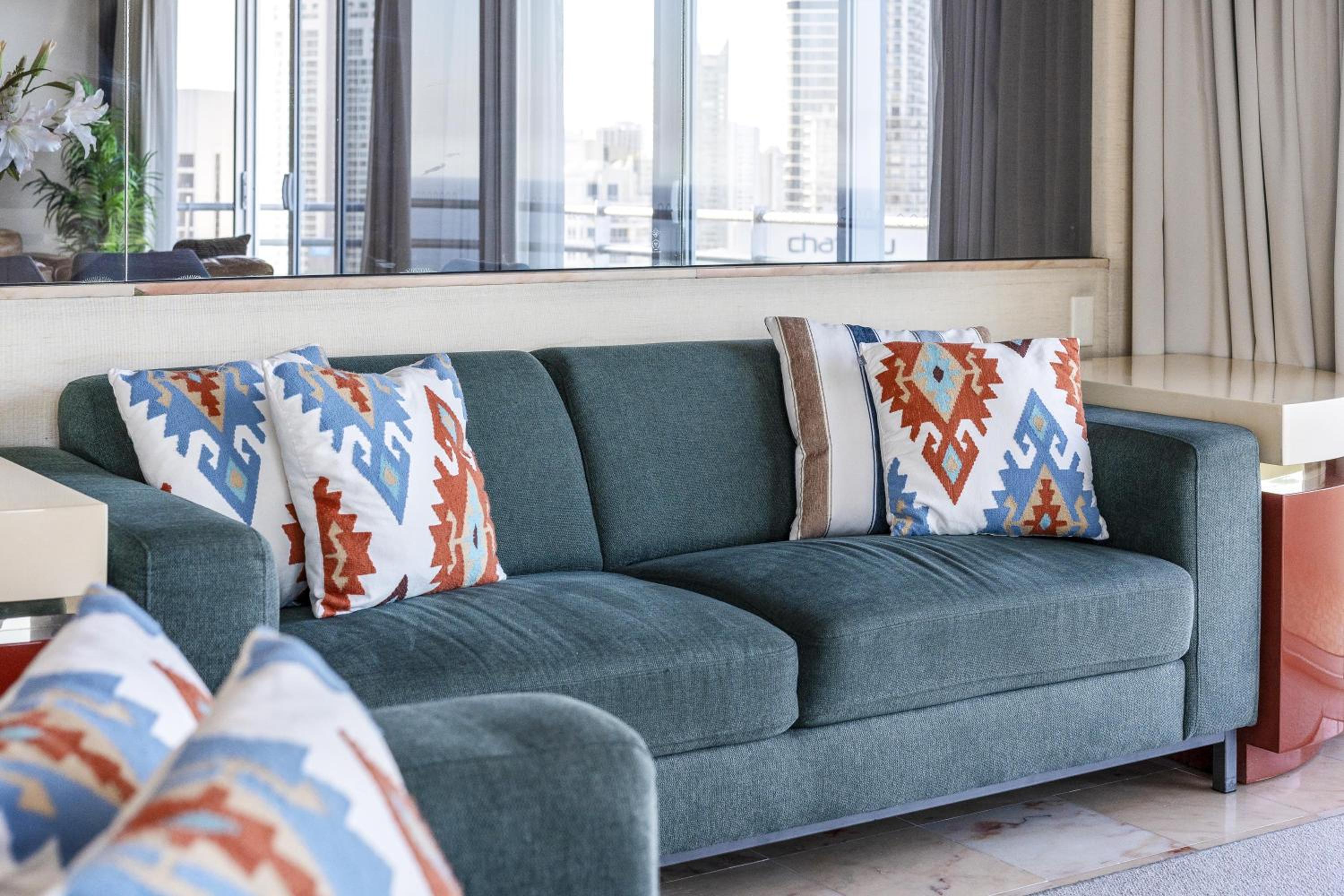 Zenith Apartments - Q Stay