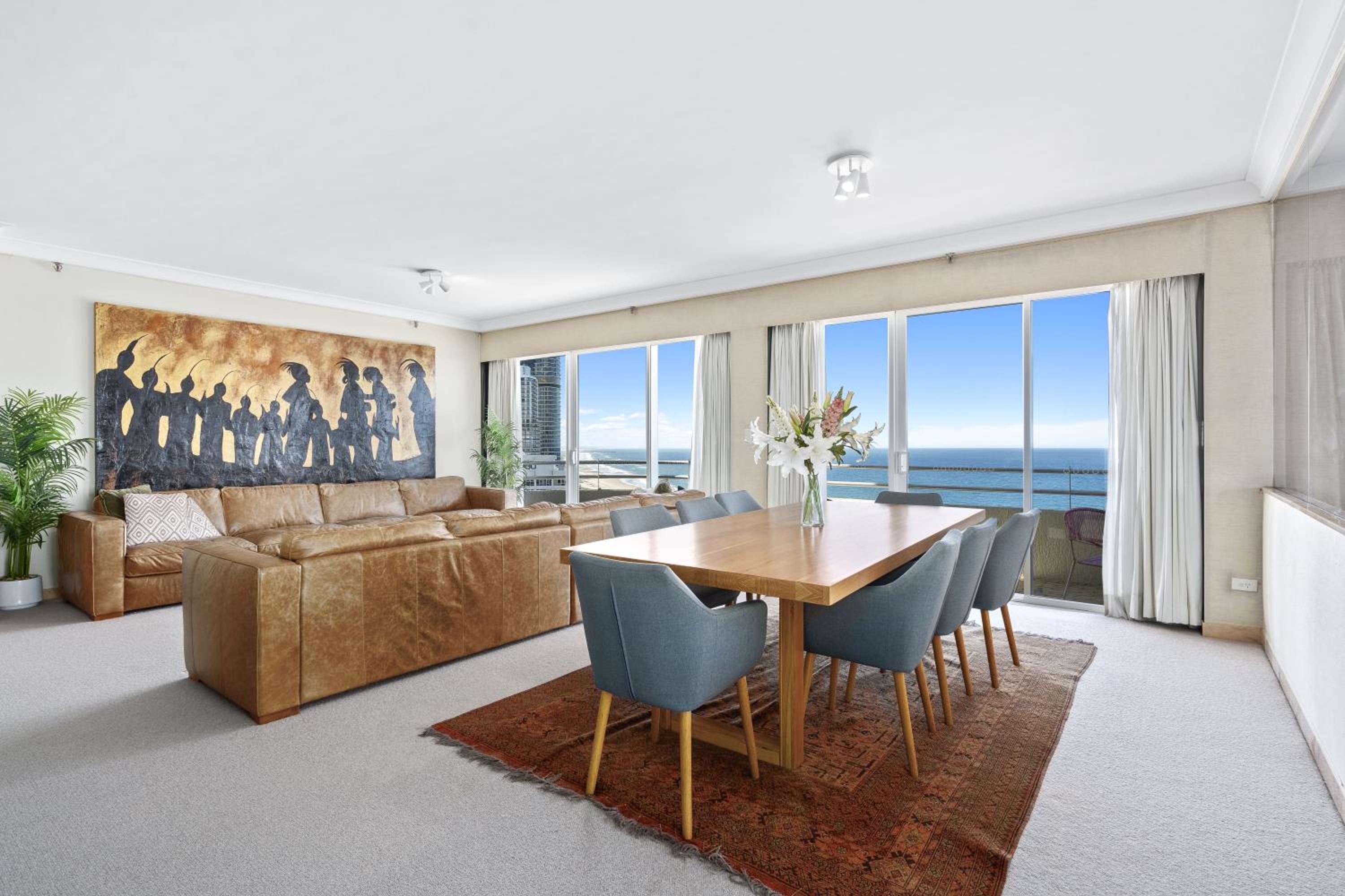 Zenith Apartments - Q Stay