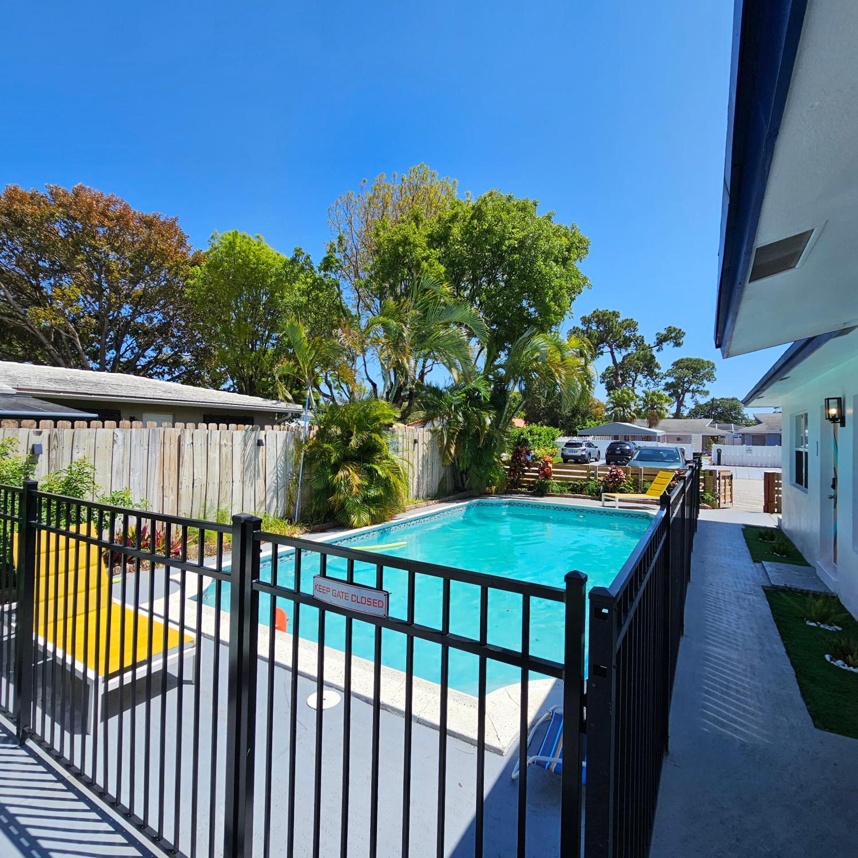 Private Home, KING Room- Pool & Patios - Near Beaches & Dining, photo 25