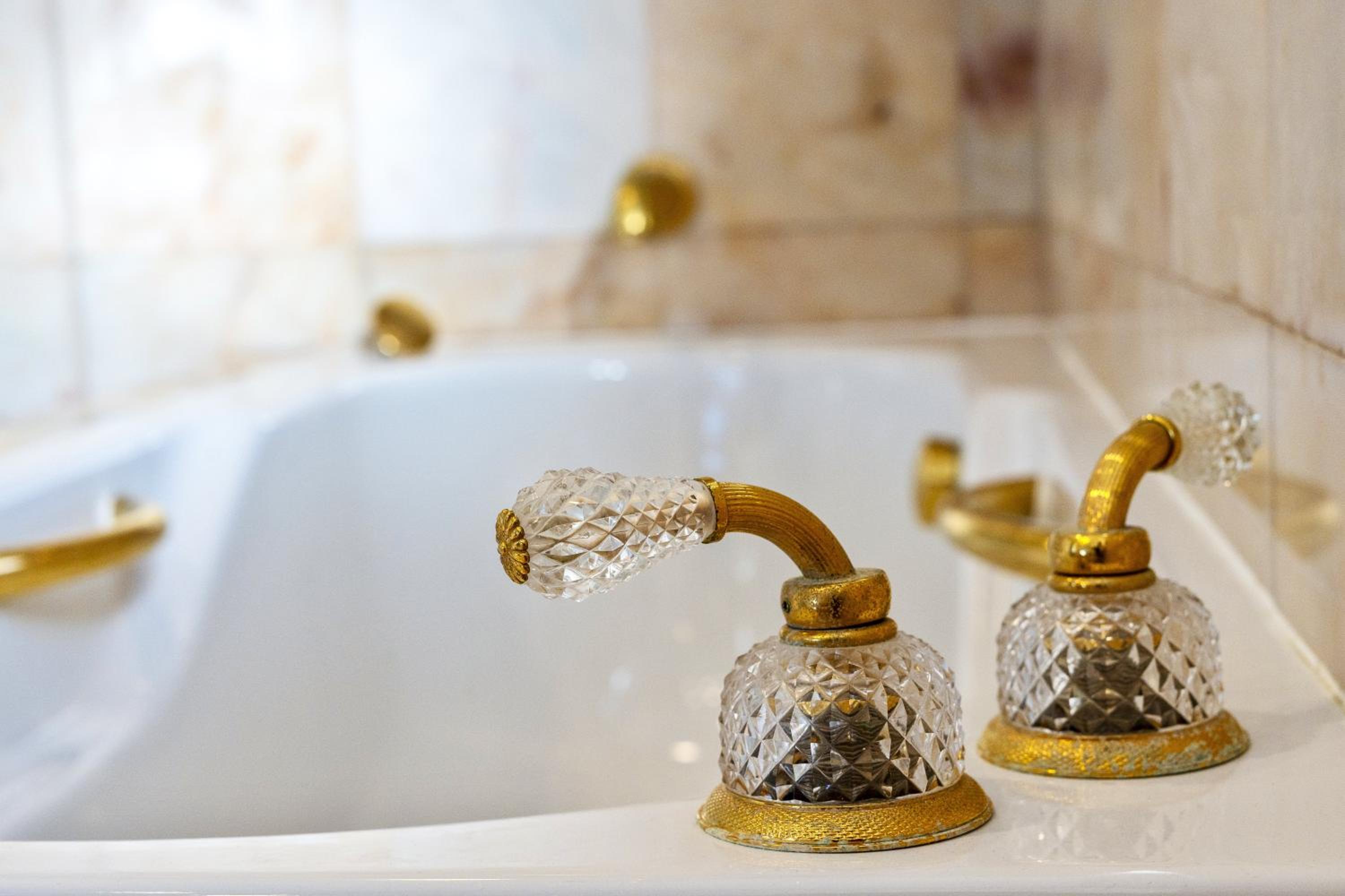 Zenith Apartments - Q Stay