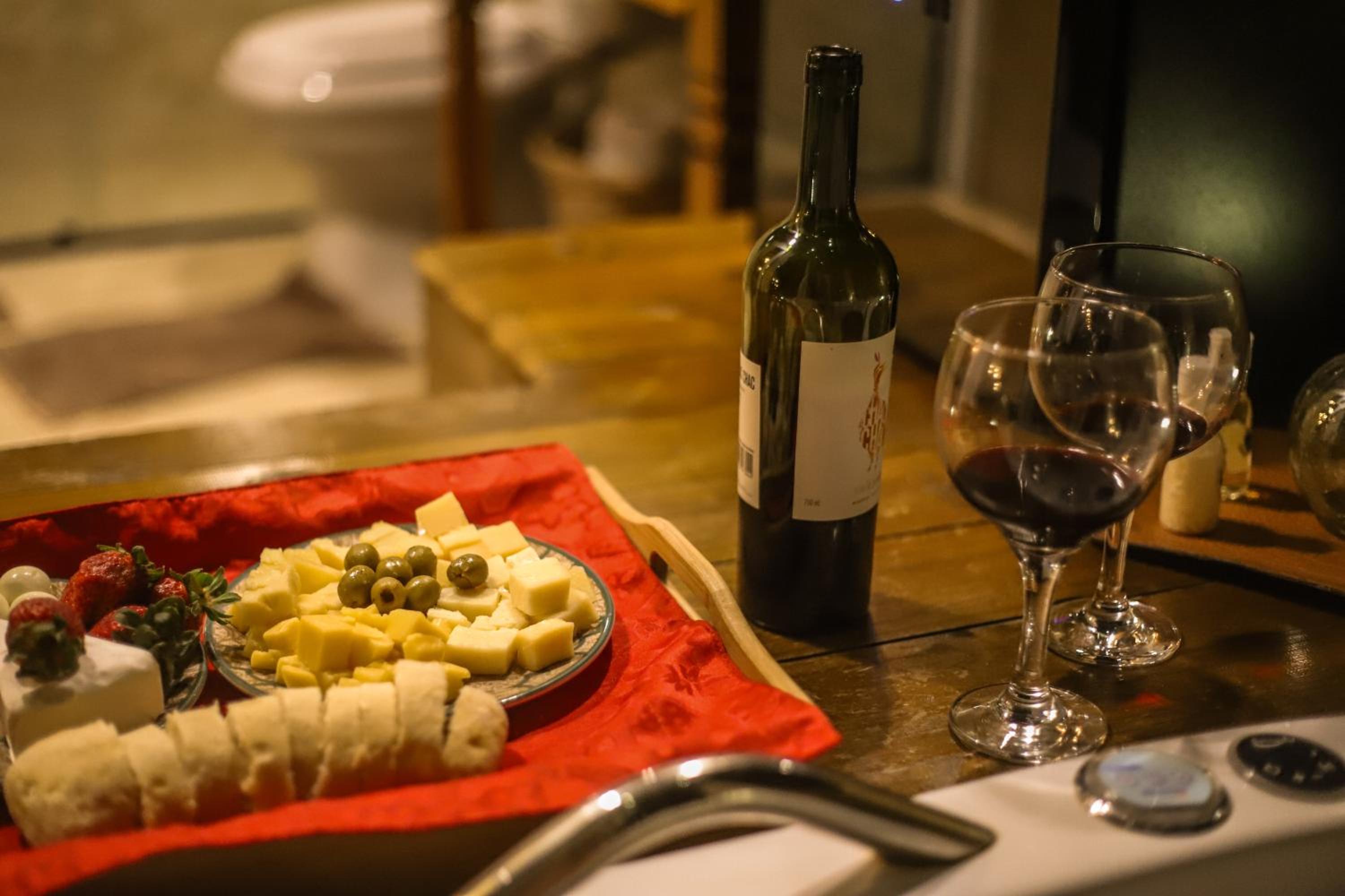 Chalé da árvore, Vivenda Serra Velha, Chalés de Montanha