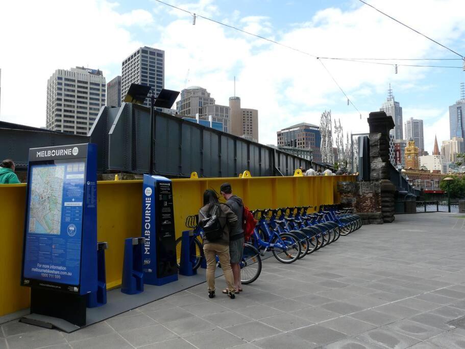 Freshwater Pearl on Southbank, Melbourne