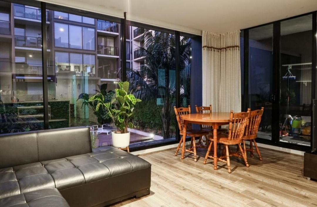 Easy Living One Bedder Gem