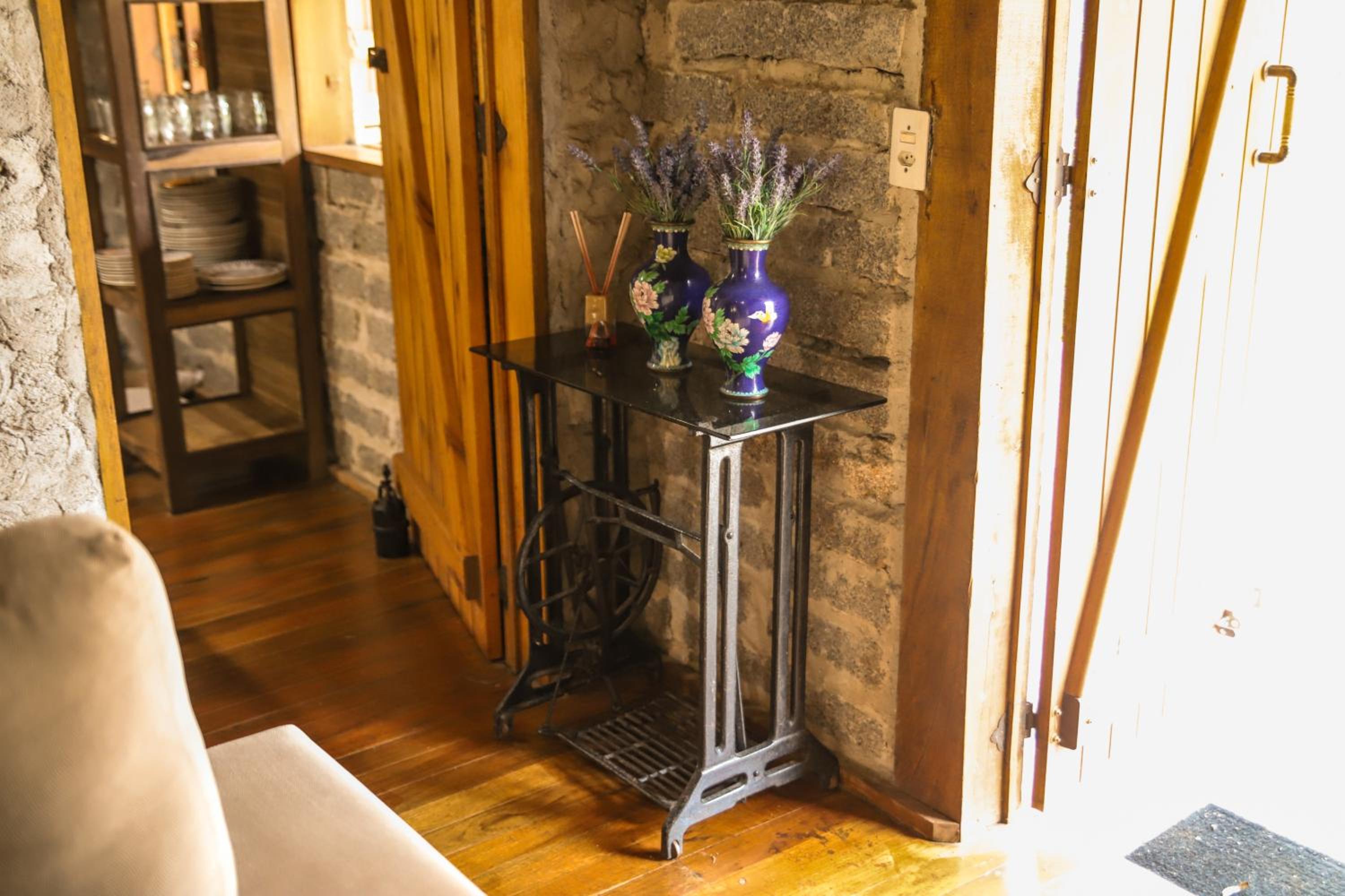 Chalé Casa de Pedra, Vivenda Serra Velha, Chalés de Montanha