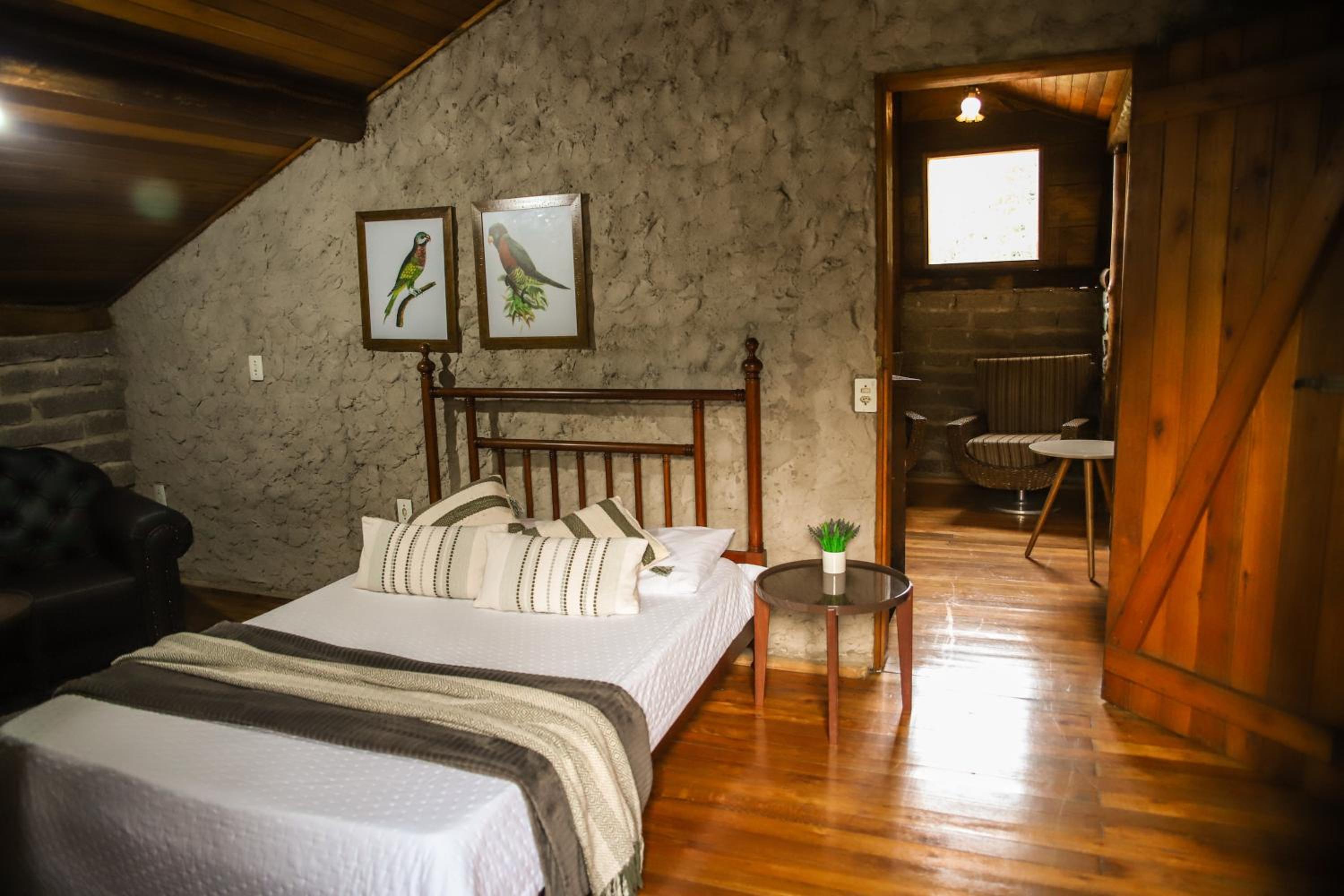 Chalé Casa de Pedra, Vivenda Serra Velha, Chalés de Montanha