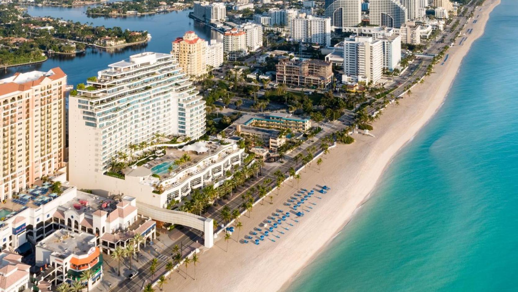 Hotel Ritz-Carlton Luxury 2BR - Resort Access - Image 1