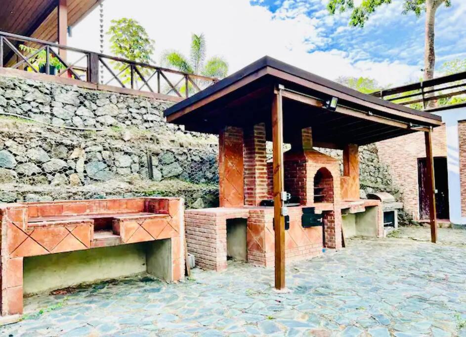 Río Privado Villa Jarabacoa con Picuzzi