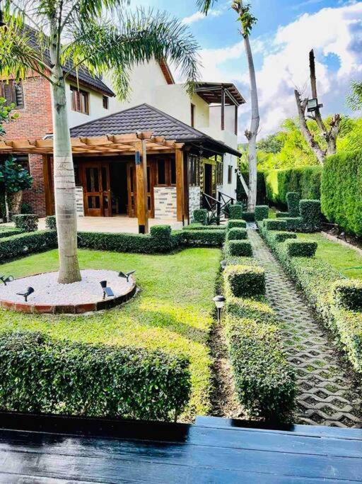 Río Privado Villa Jarabacoa con Picuzzi