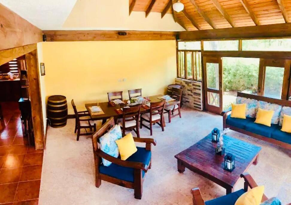 Río Privado Villa Jarabacoa con Picuzzi