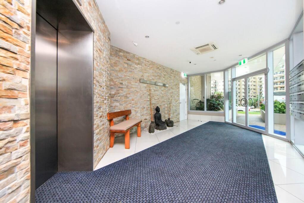Skytower Wonder Ocean View Balcony - Pool - Office