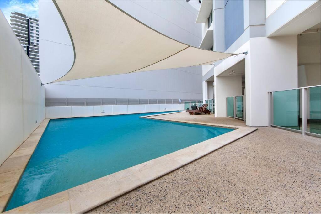 Skytower Wonder Ocean View Balcony - Pool - Office