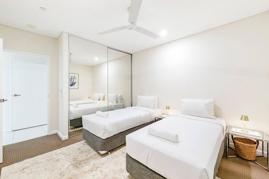 Skytower Wonder Ocean View Balcony - Pool - Office