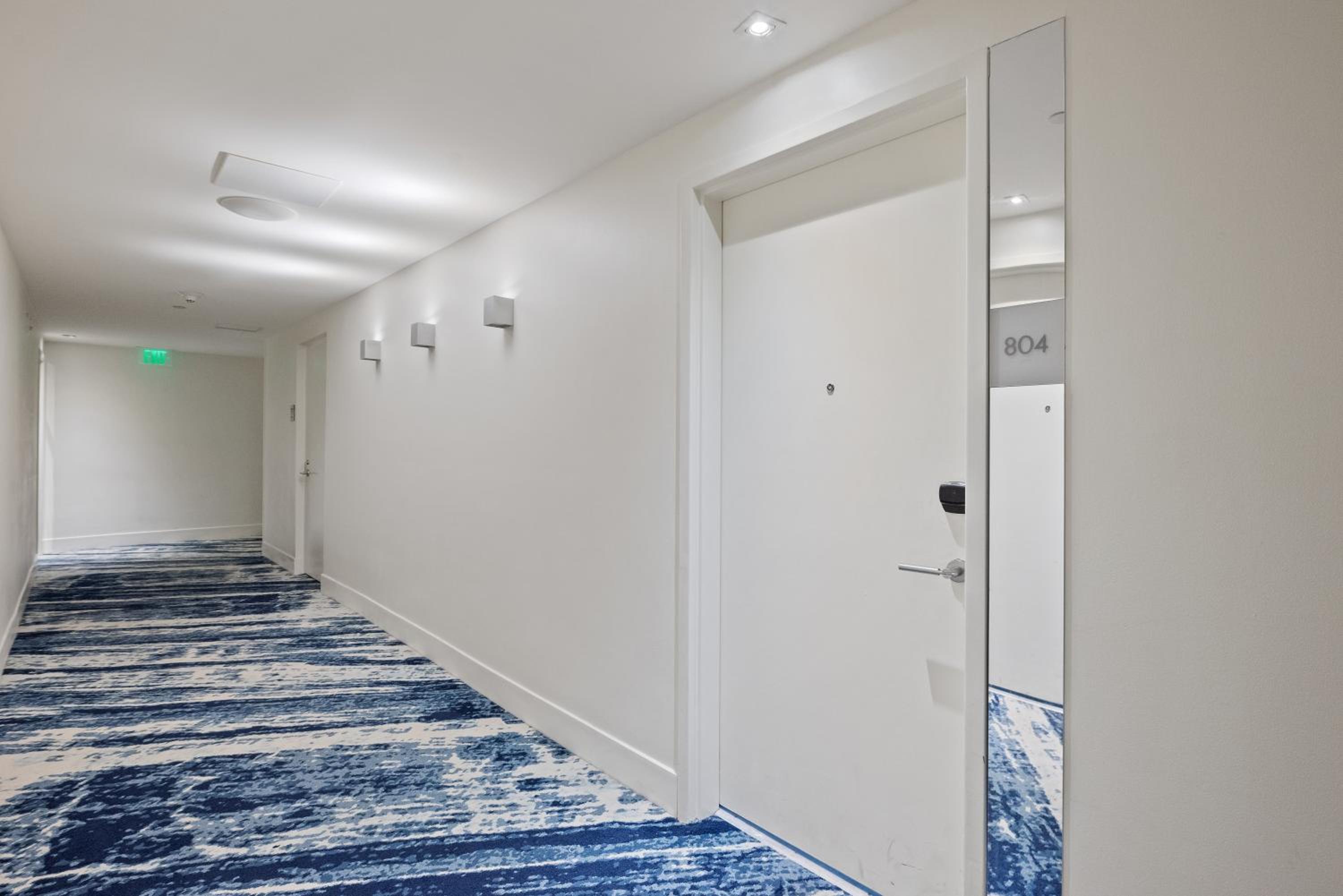 Luxury 2BR 2BA with Resort Amenities and Beach Access view 3