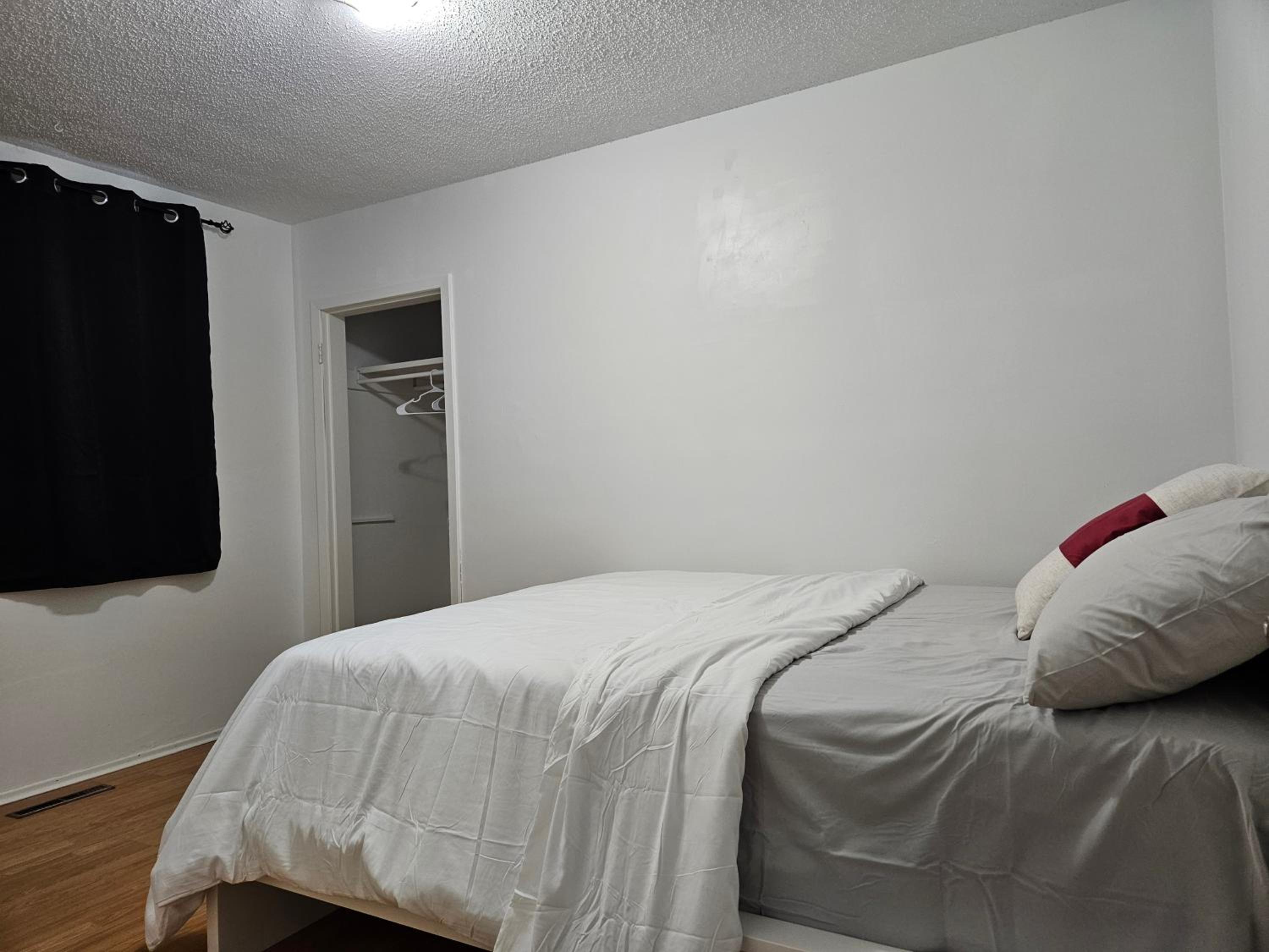 Pearl YEG