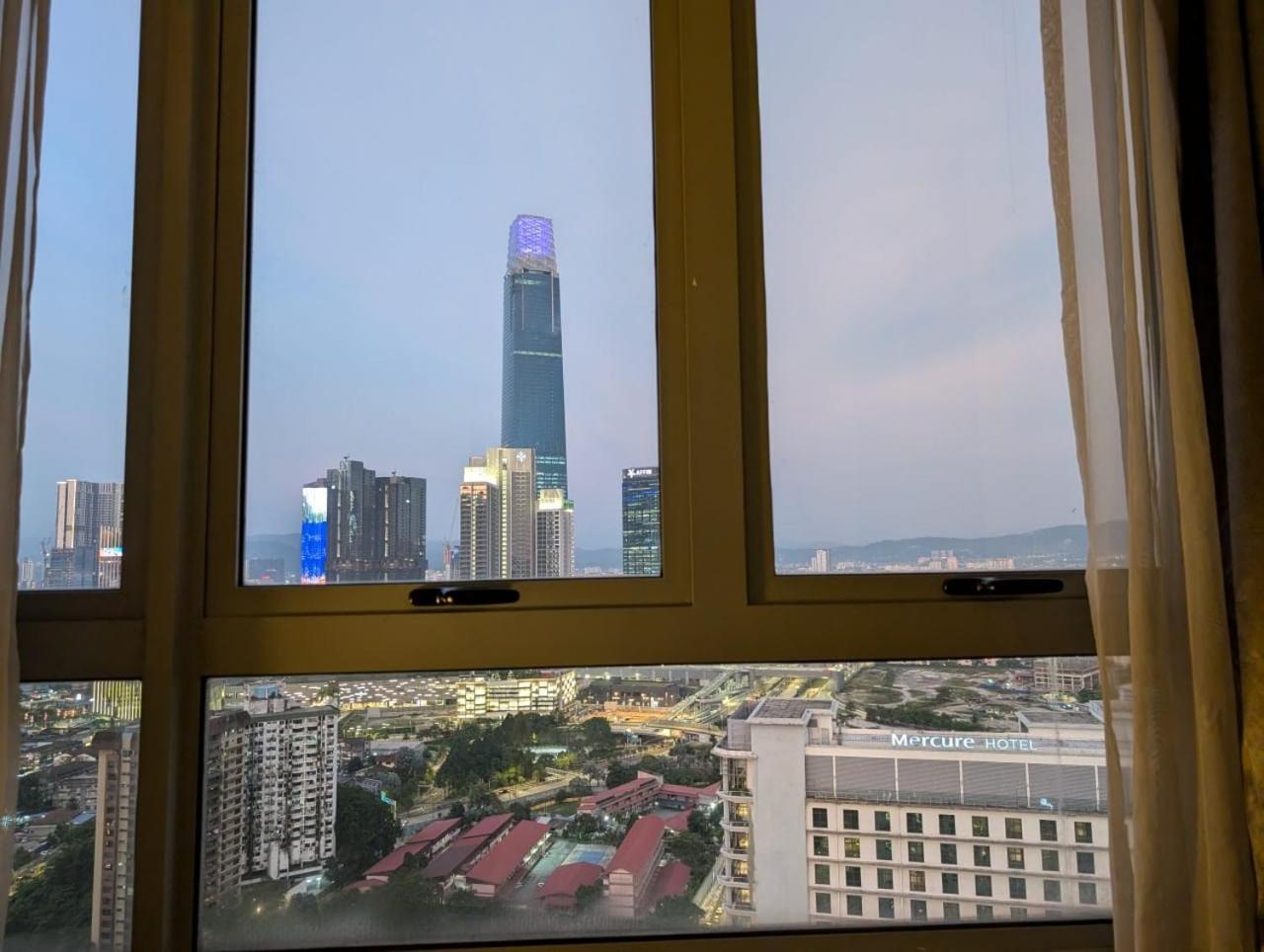 private Cozy Family Apartment in the Heart of Kuala Lumpur , Bukit Bintang