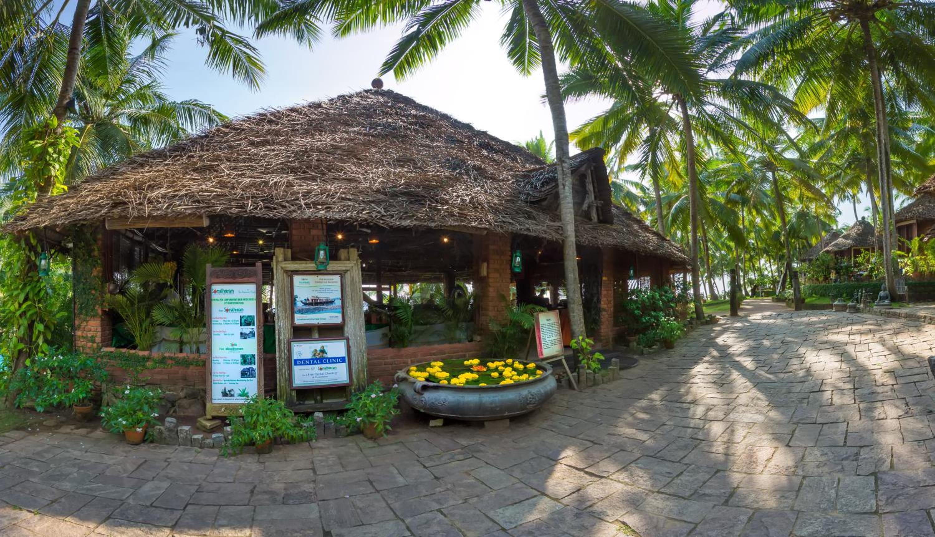 Soma Manaltheeram Ayurveda BeachVillage