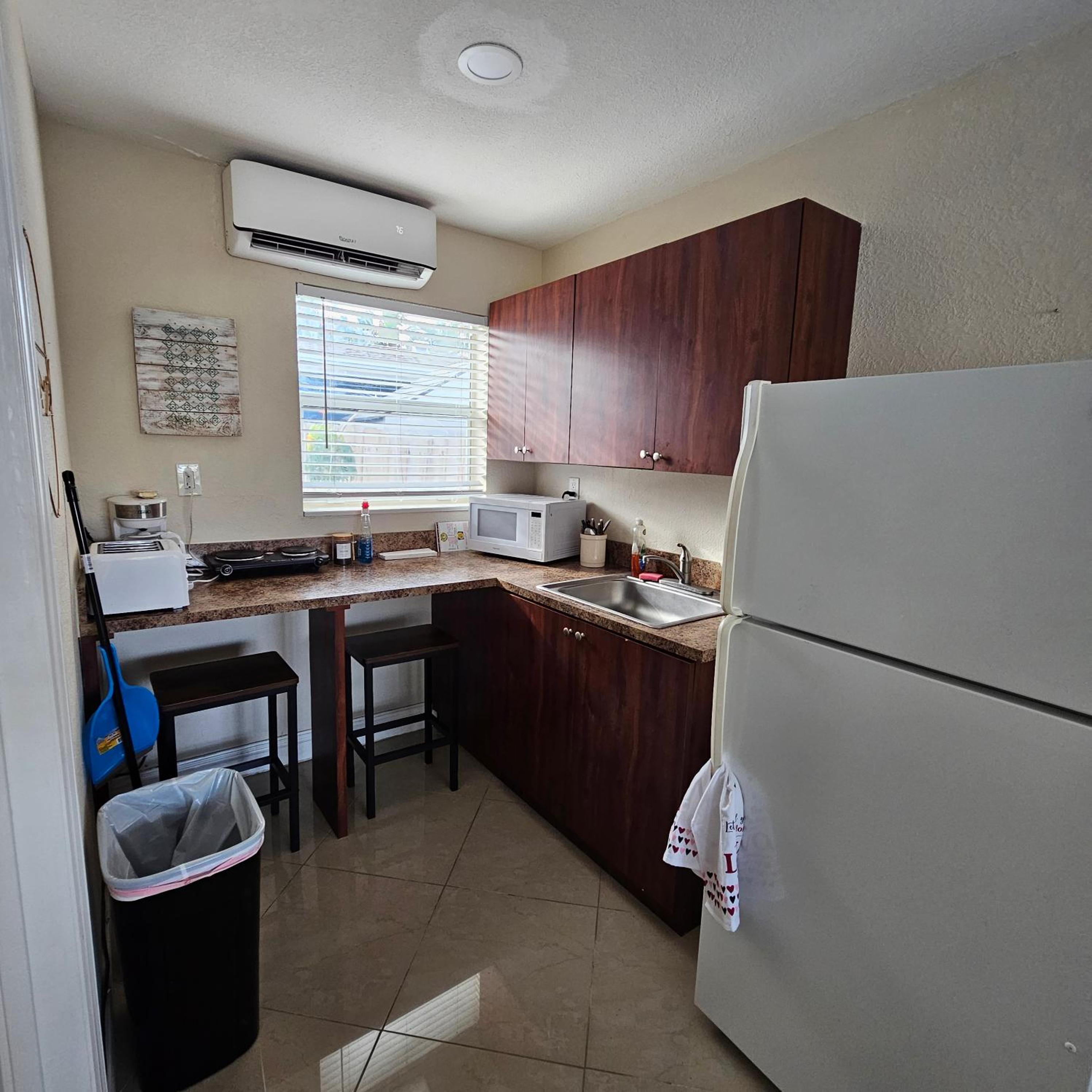 Private Home, KING Room- Pool & Patios - Near Beaches & Dining, photo 49