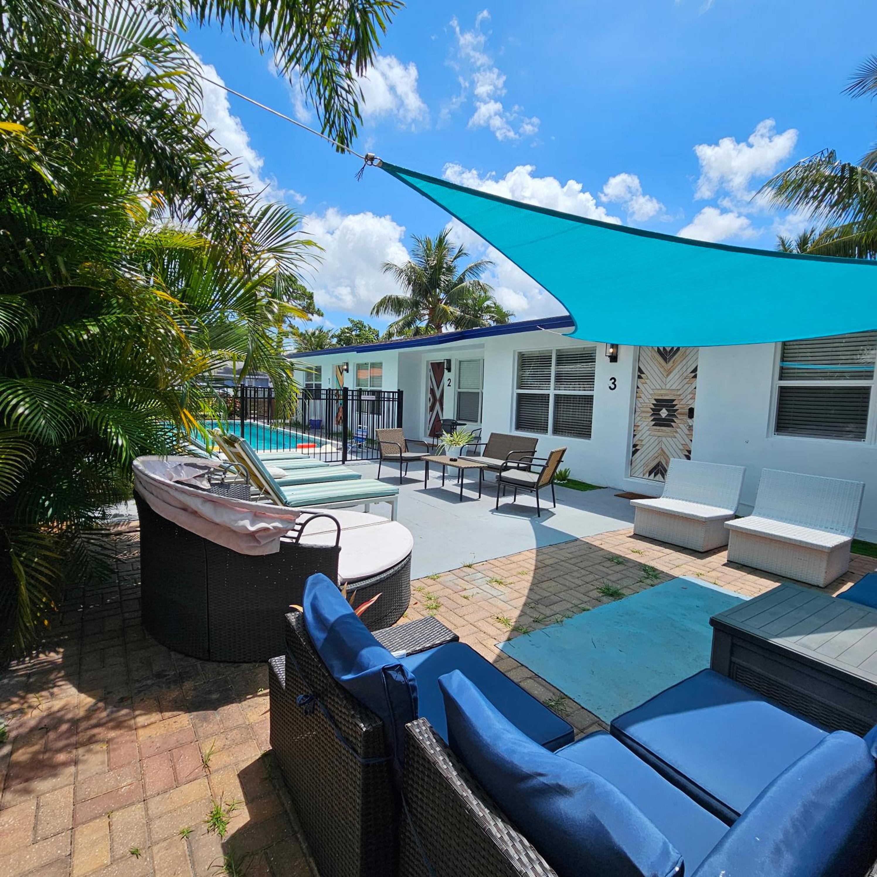 Private Home, KING Room- Pool & Patios - Near Beaches & Dining, photo 58