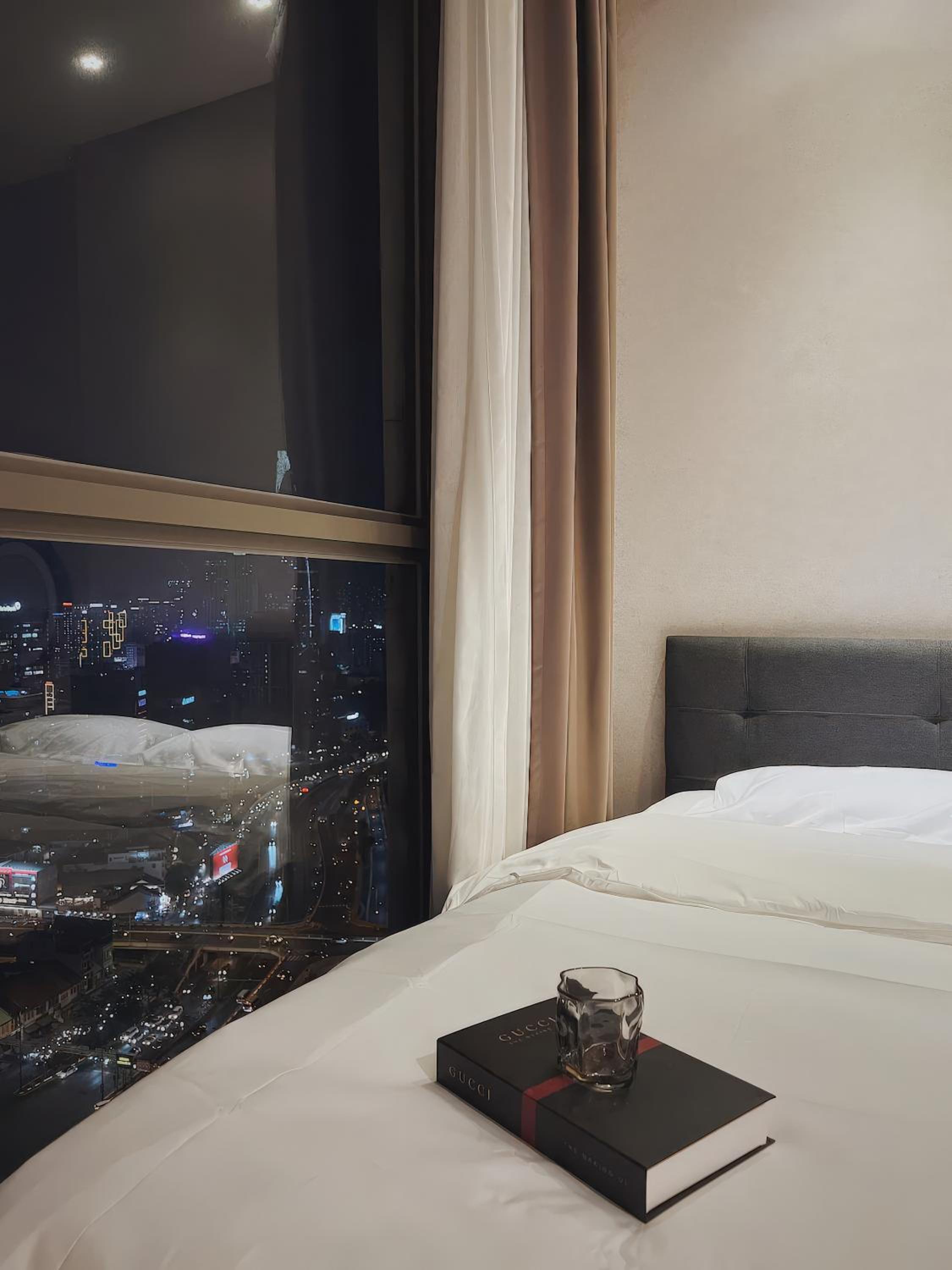 Brilliant view Millennium - Sky Pool & Gym & Netflix
