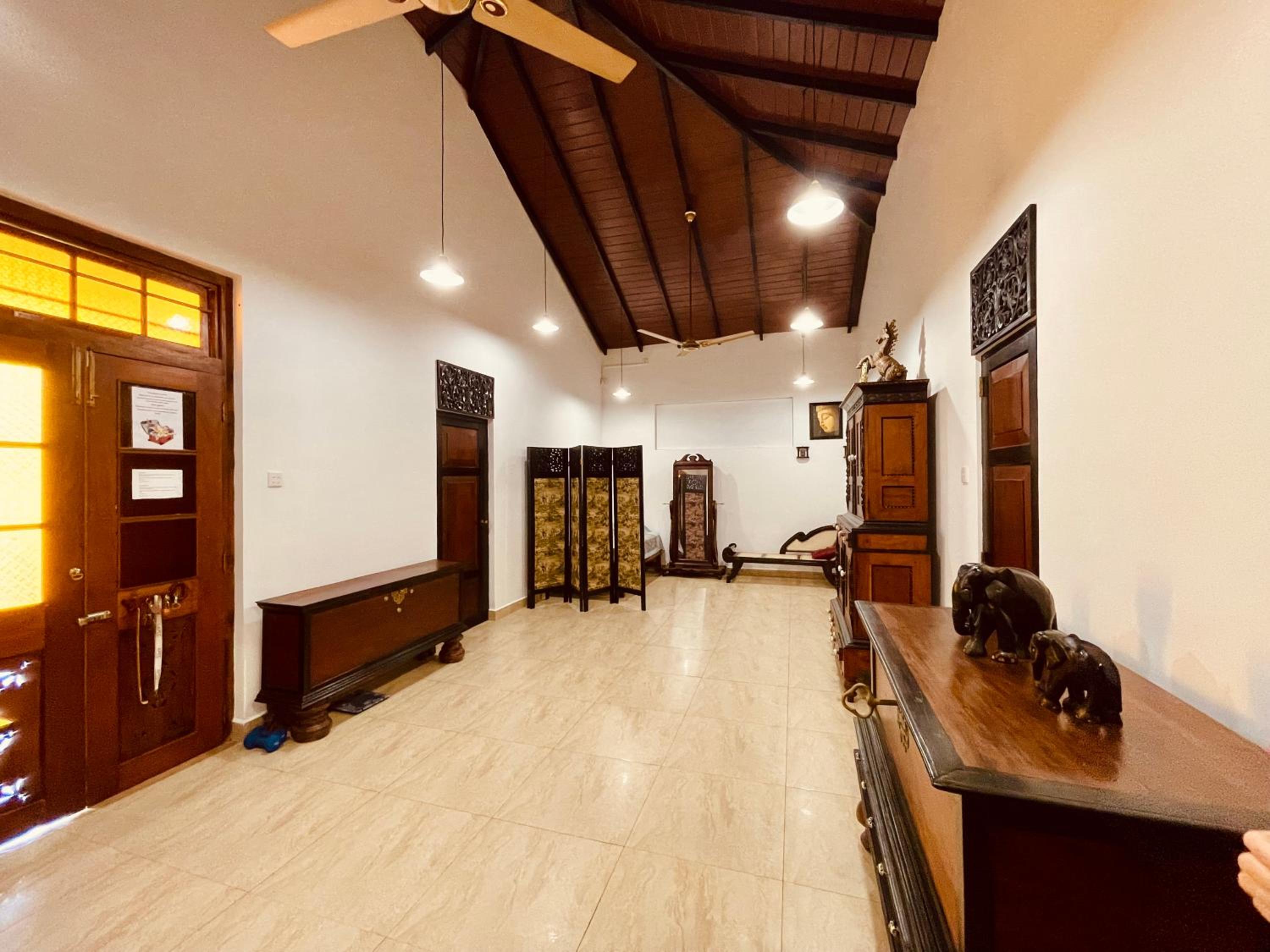 Amazing Talalla Villa