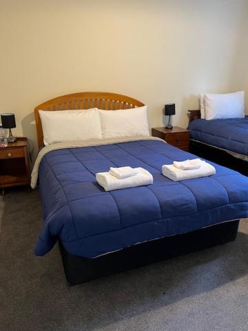 Kowhai Lodge view 4