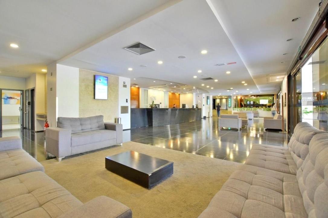 Luxurious Flat at Lake Side with lake view.