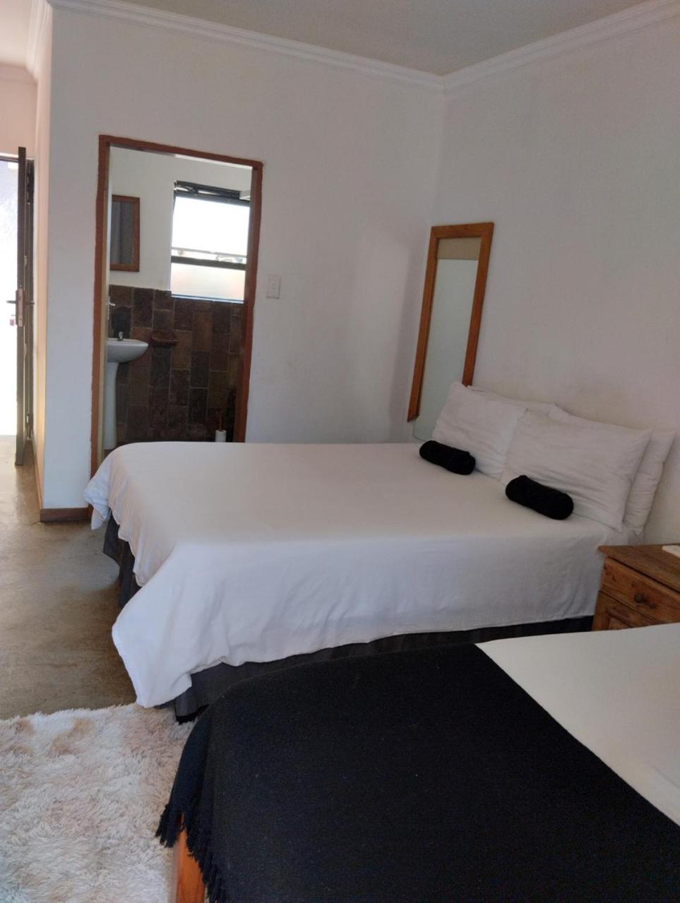 Woodpecker Guesthouse Middelburg Mpumalanga