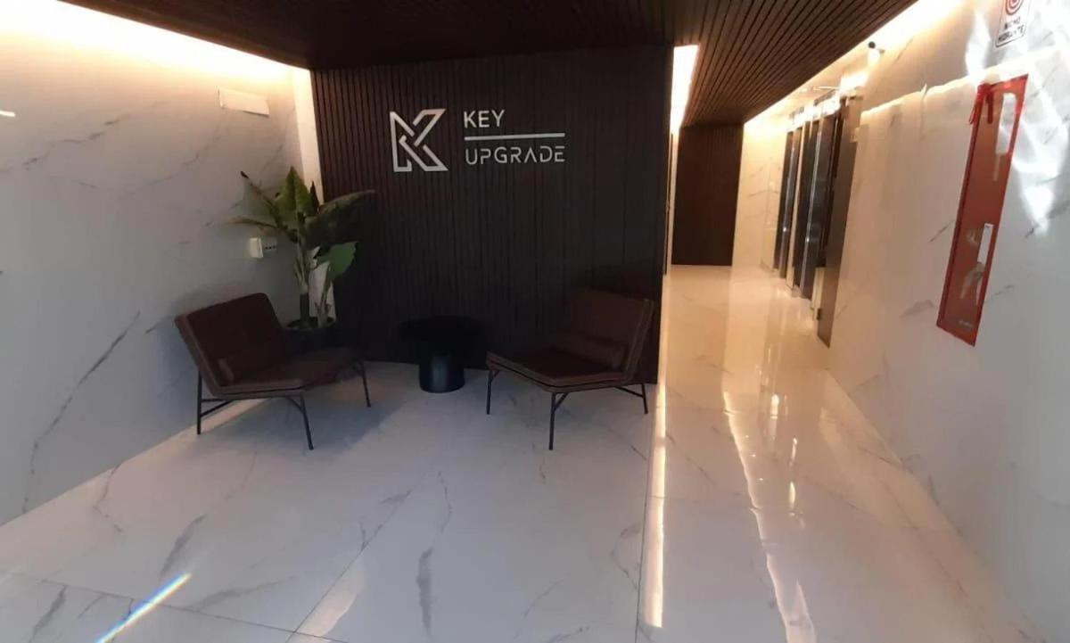 Penthouse Panorámico a Estrenar en Sofisticado Barrio y Edificio 100m2 Piscina Salon de Eventos Gym